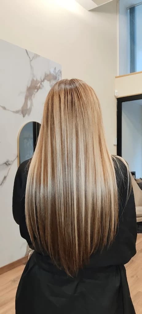 Rubio con mechas californianas