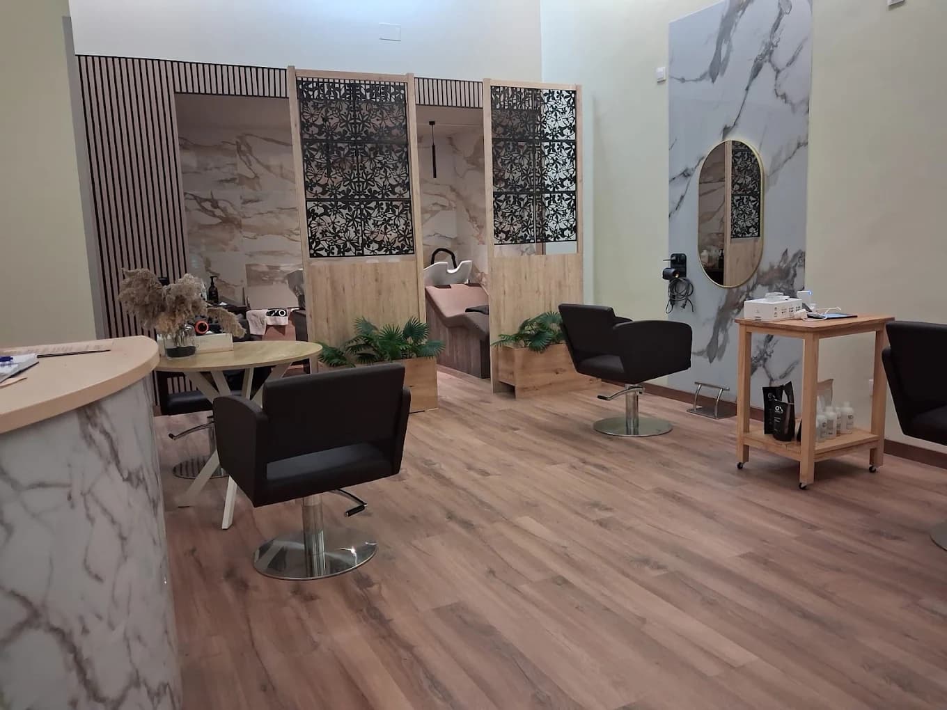 Sala principal del salón AilynMur